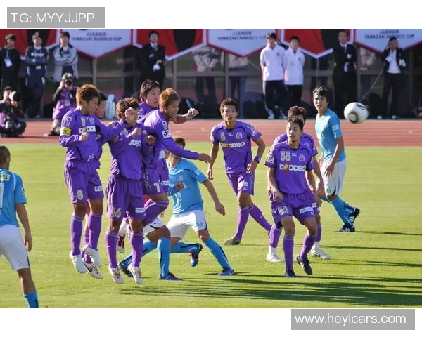 广岛队与名古屋队激战正酣谁能在这场较量中笑到最后 广岛队与名古屋队激战正酣谁能在这场较量中笑到最后